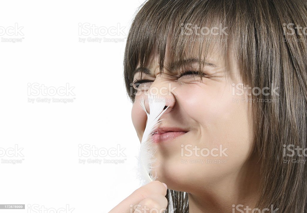 Kho ảnh Cô gái vui nhộn với chiếc lông vũ và nhiều hình ảnh khác - Feather, Tickle, Nose - iStock