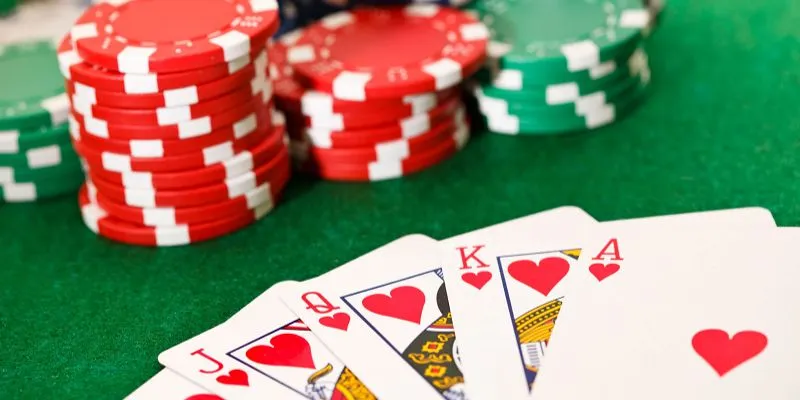 Bật mí mẹo chơi bài Poker 3 lá mà người mới bắt đầu không thể bỏ qua