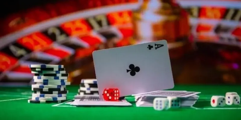 Tìm hiểu luật chơi poker chi tiết và dễ hiểu nhất năm 2025