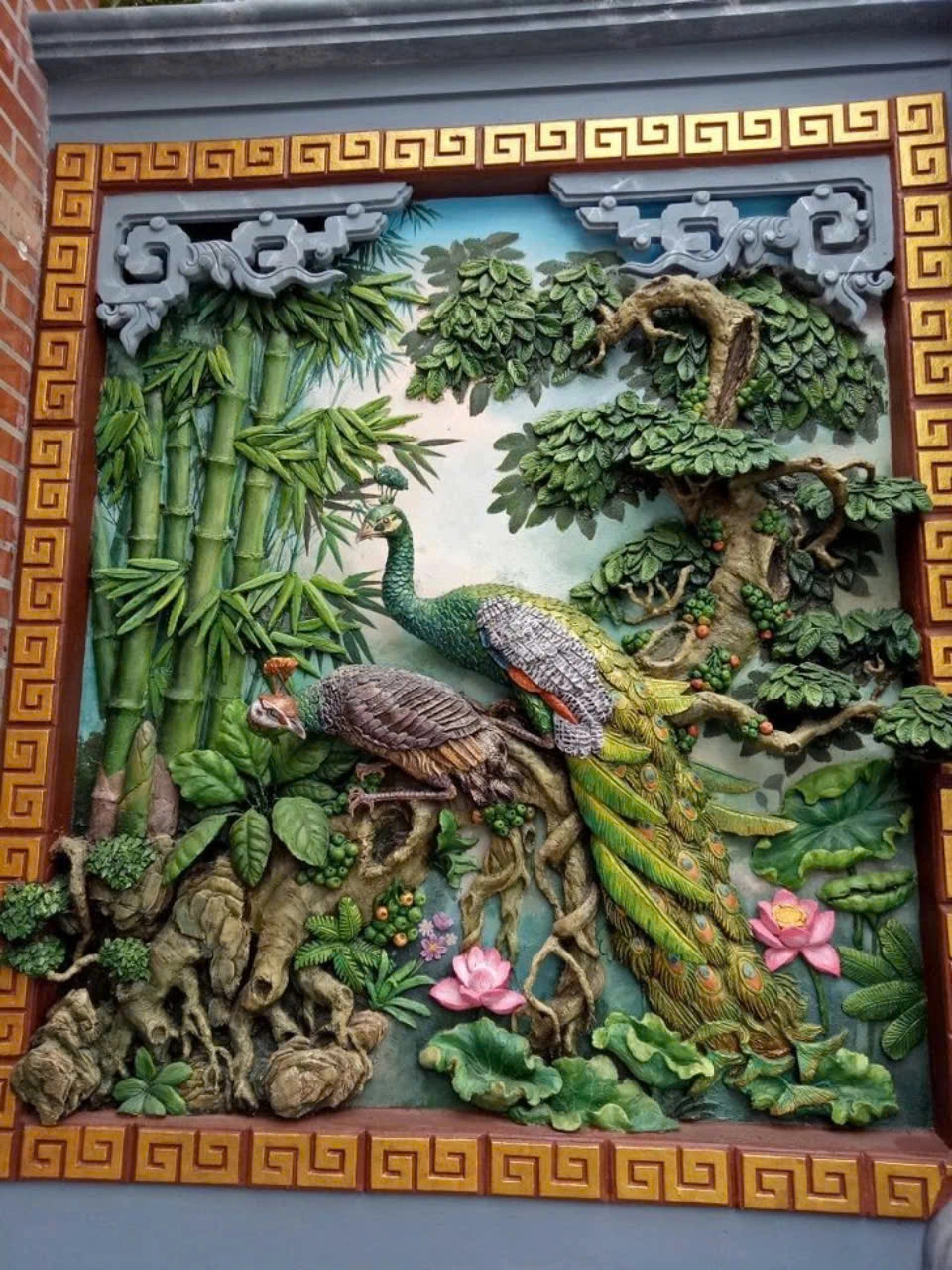 thi công tranh đắp tường phù điêu