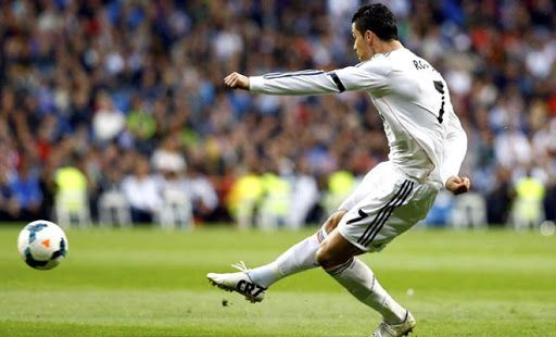 Khám phá kỹ thuật bóng đá của Ronaldo: đá phạt, chạy, đánh đầu - Bóng đá trực tuyến