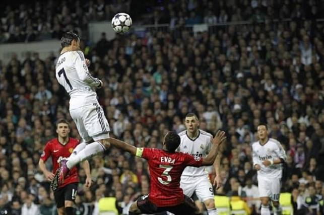 Khám phá kỹ thuật bóng đá của Ronaldo: đá phạt, chạy, đánh đầu - Bóng đá trực tuyến