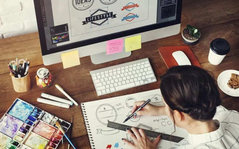 Thiết kế đồ họa là một nghề nghiệp đang trở nên rất phổ biến và có tiềm năng phát triển cao.